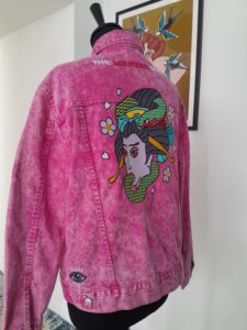 La veste Tatouée veste brodée rennes